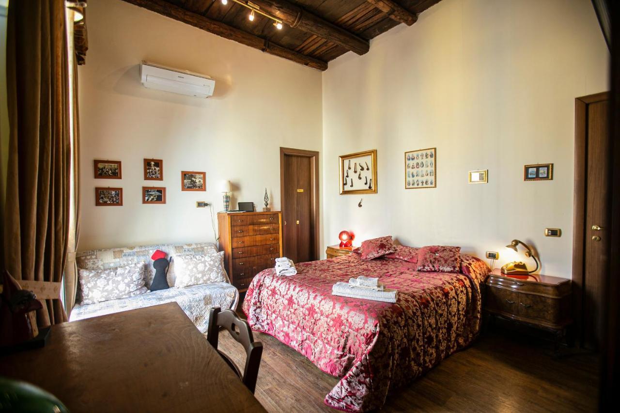 Couette-café San Gennaro *